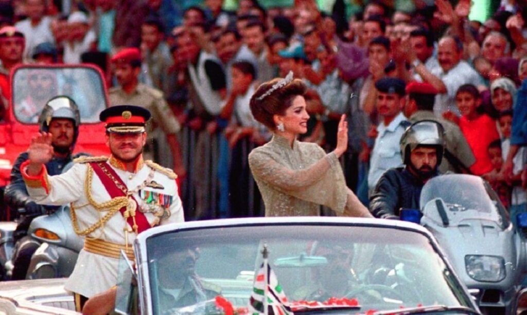 145906 abdala ii rania jordania dia coronacion rey 1999